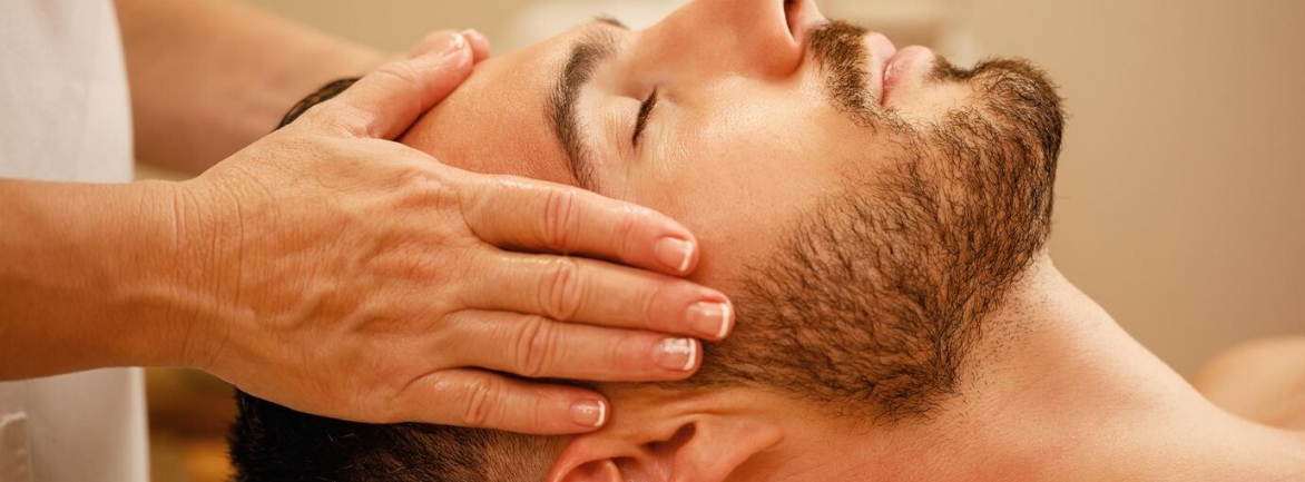 3. Ayurvedic Head Massage (Champi)